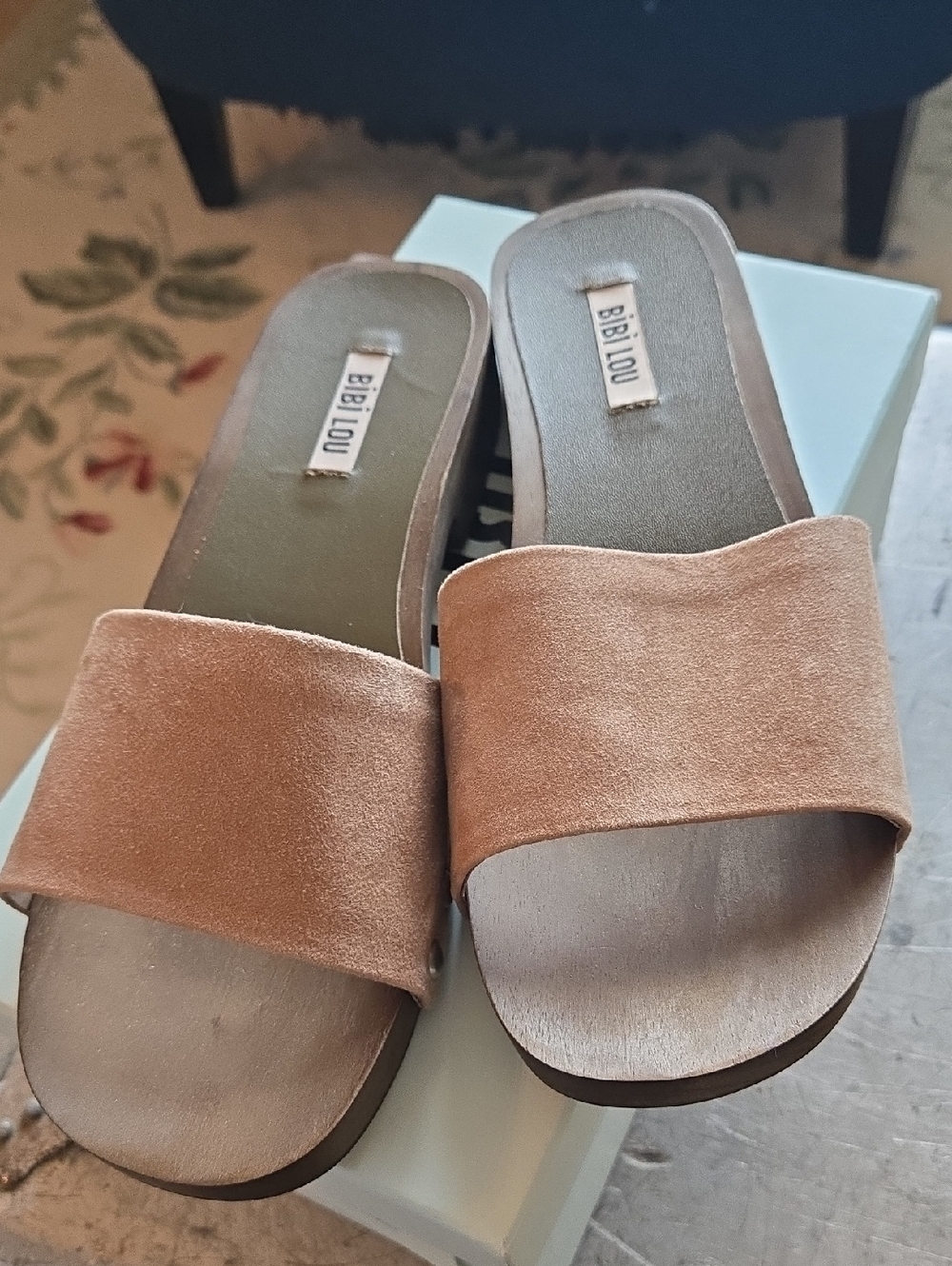 Bibilou Suede Slide Mules in Tan Sz 40/9